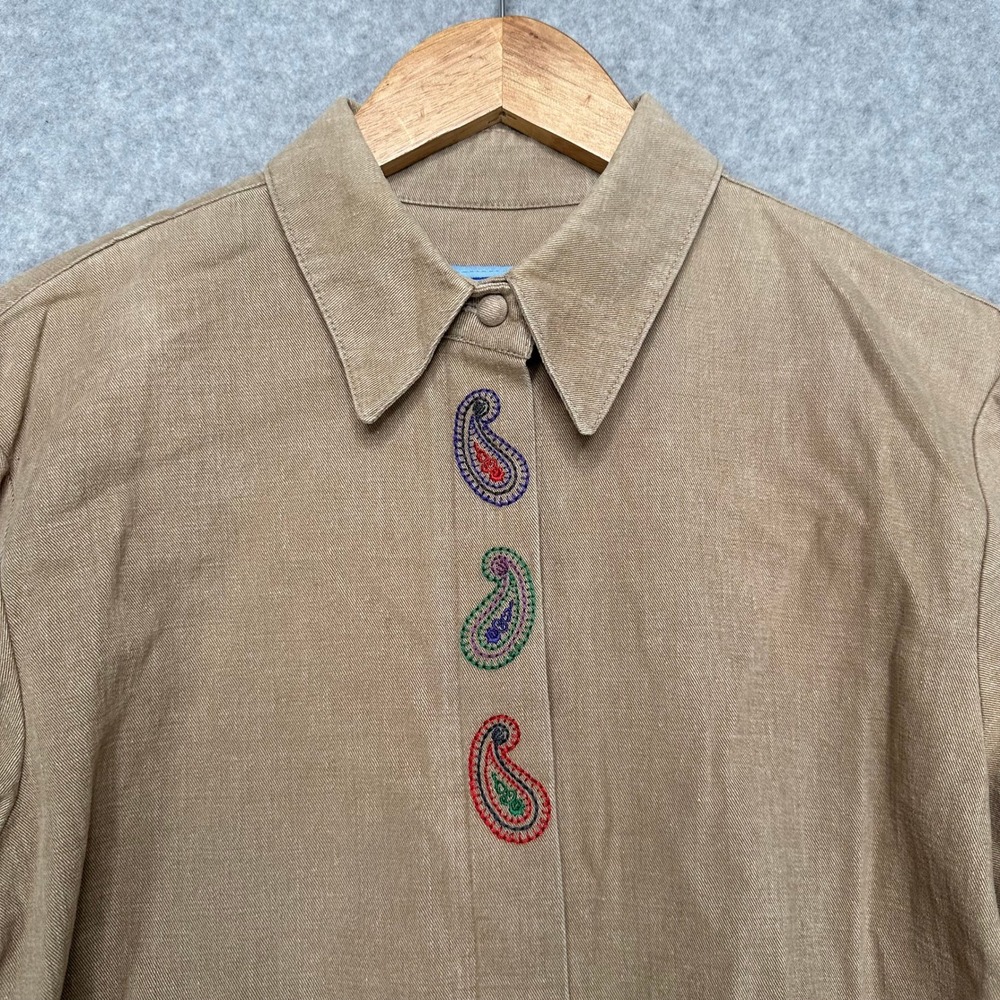 Buckles Vintage 90s Made in USA Tan‎ Cotton Paisley Embroidered Shirt Medium